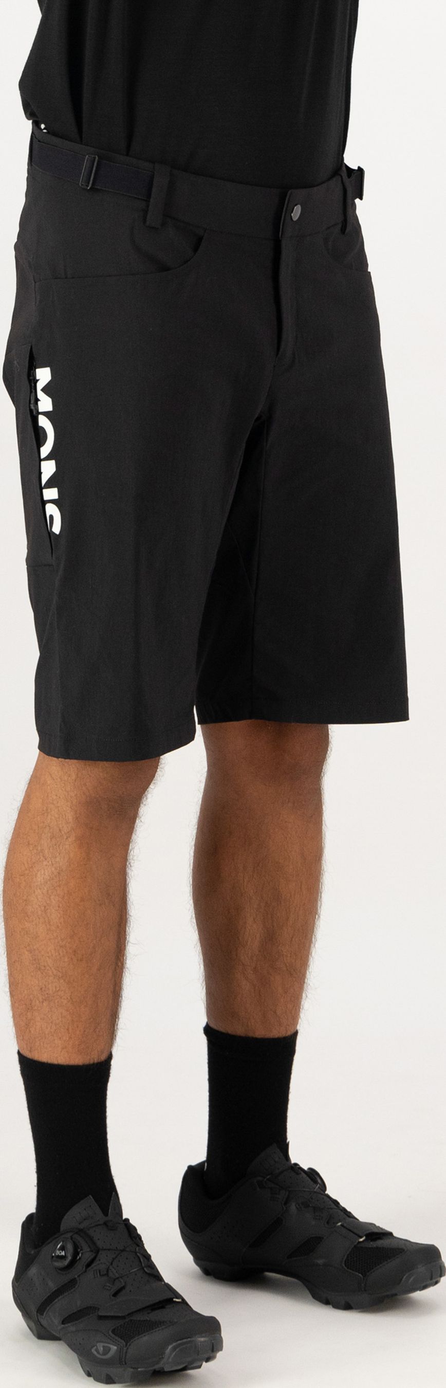 DIVERSION Herren-Bikeshorts / black / S