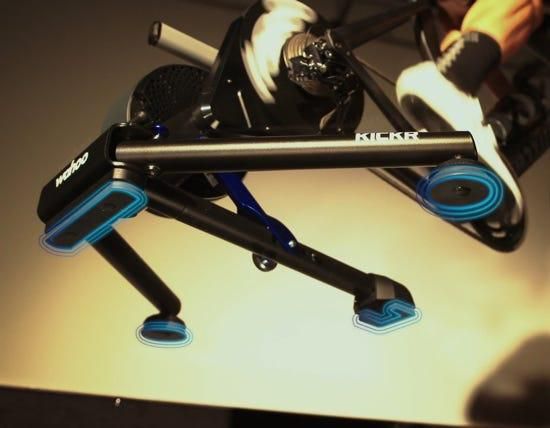 KICKR AXIS FEET bewegliche Standfüsse zu KICKR V5 / schwarz