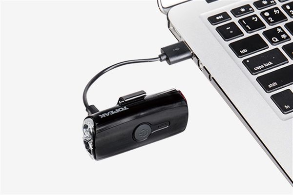 HEADLUX DUAL Helmlicht Scheinwerfer und Rücklicht / 140/10 Lumen, micro USB