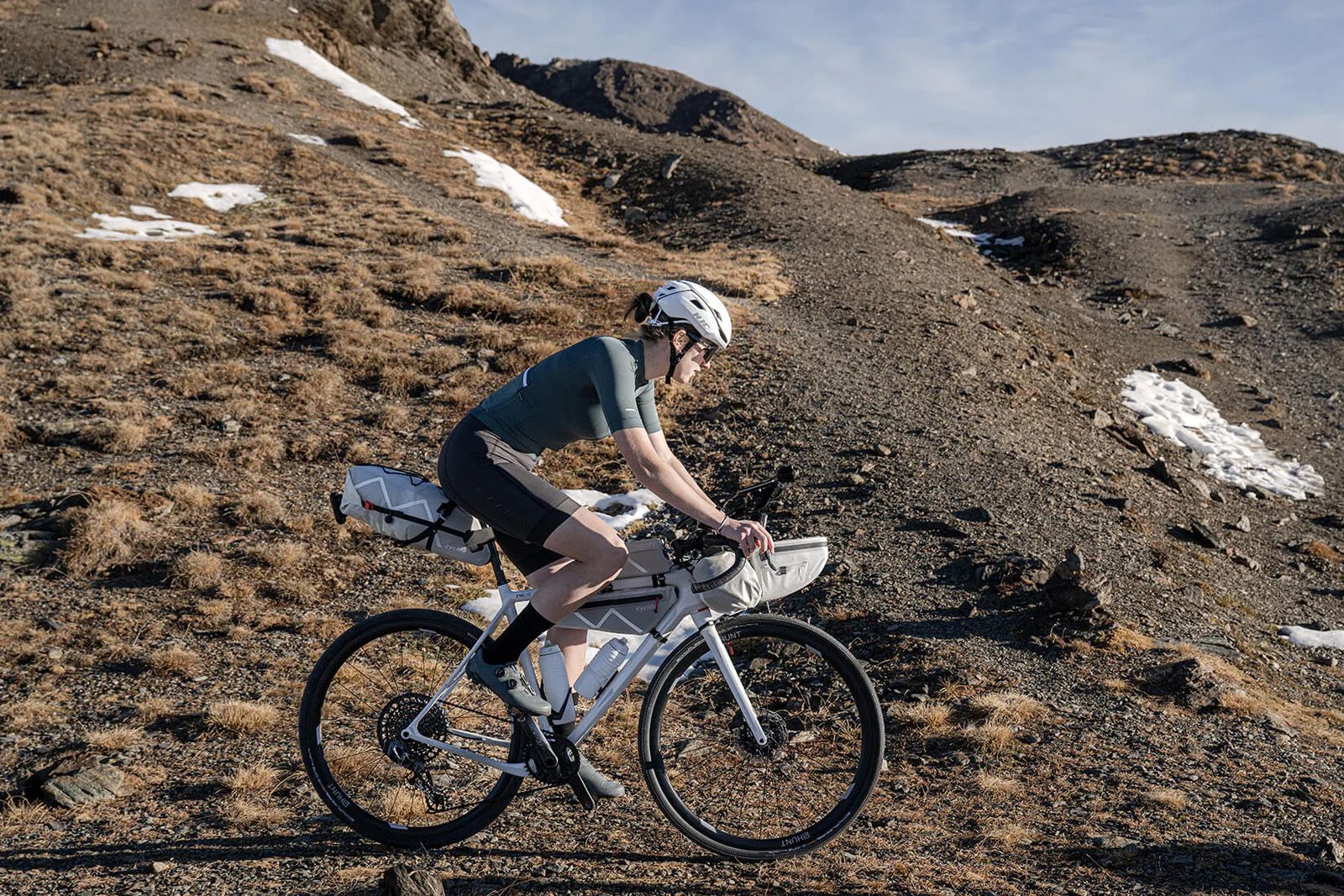 FRAME BAG 02 Rahmentasche / light grey / 2.8l