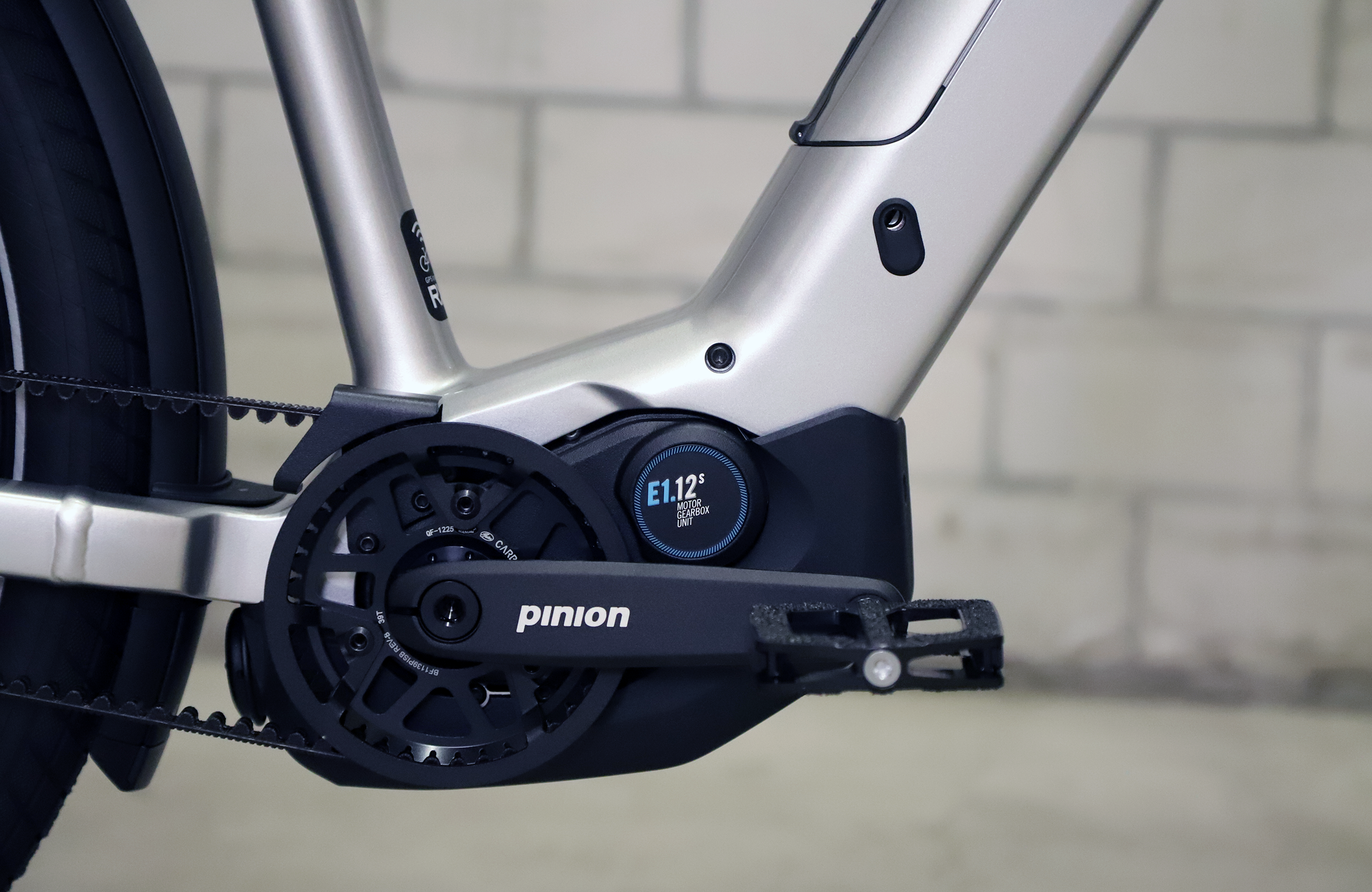 CHARGER5 PINION HS E-Bike 45km/h / Magnesium / 53 CM
