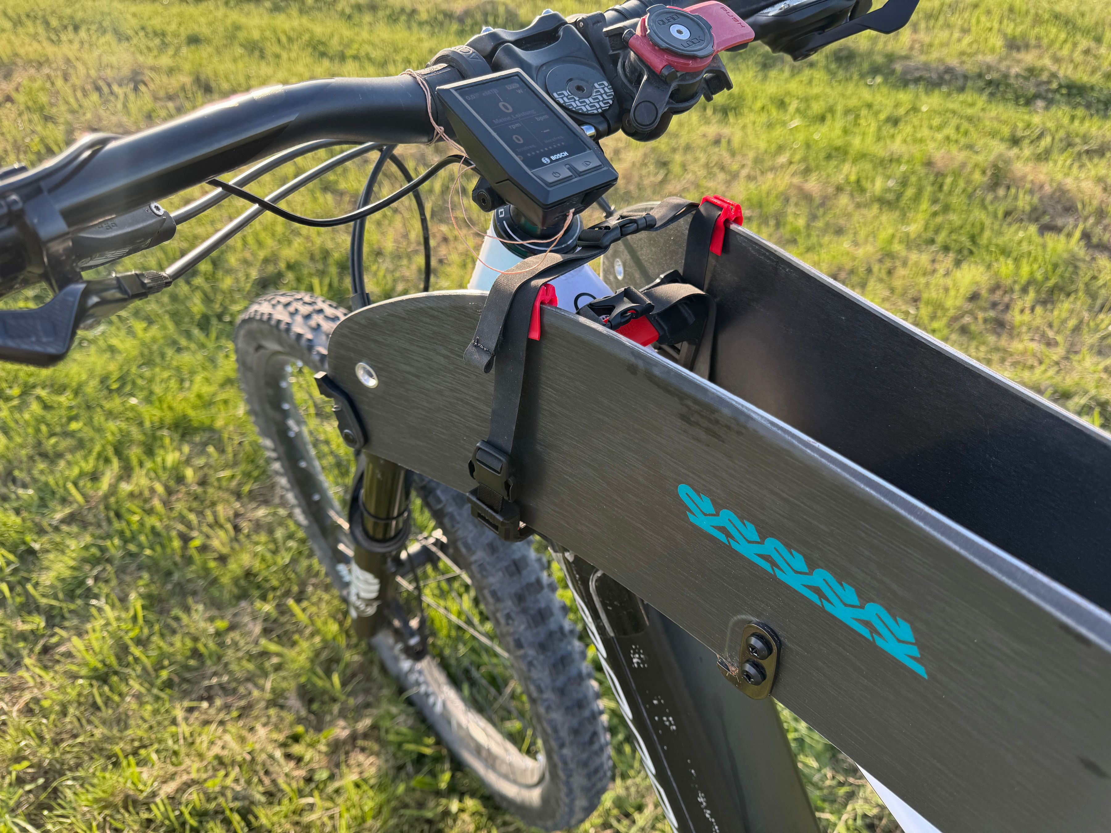 SKI RACK / 03 Skiträger für Velos / schwarz