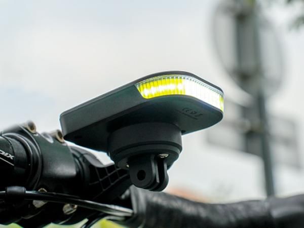 FR300 Frontlicht für an Garmin / Wahoo Halterung
