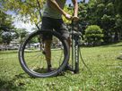 JOE BLOW BOOSTER Standpumpe mit Tubeless-Funktion / schwarz silber