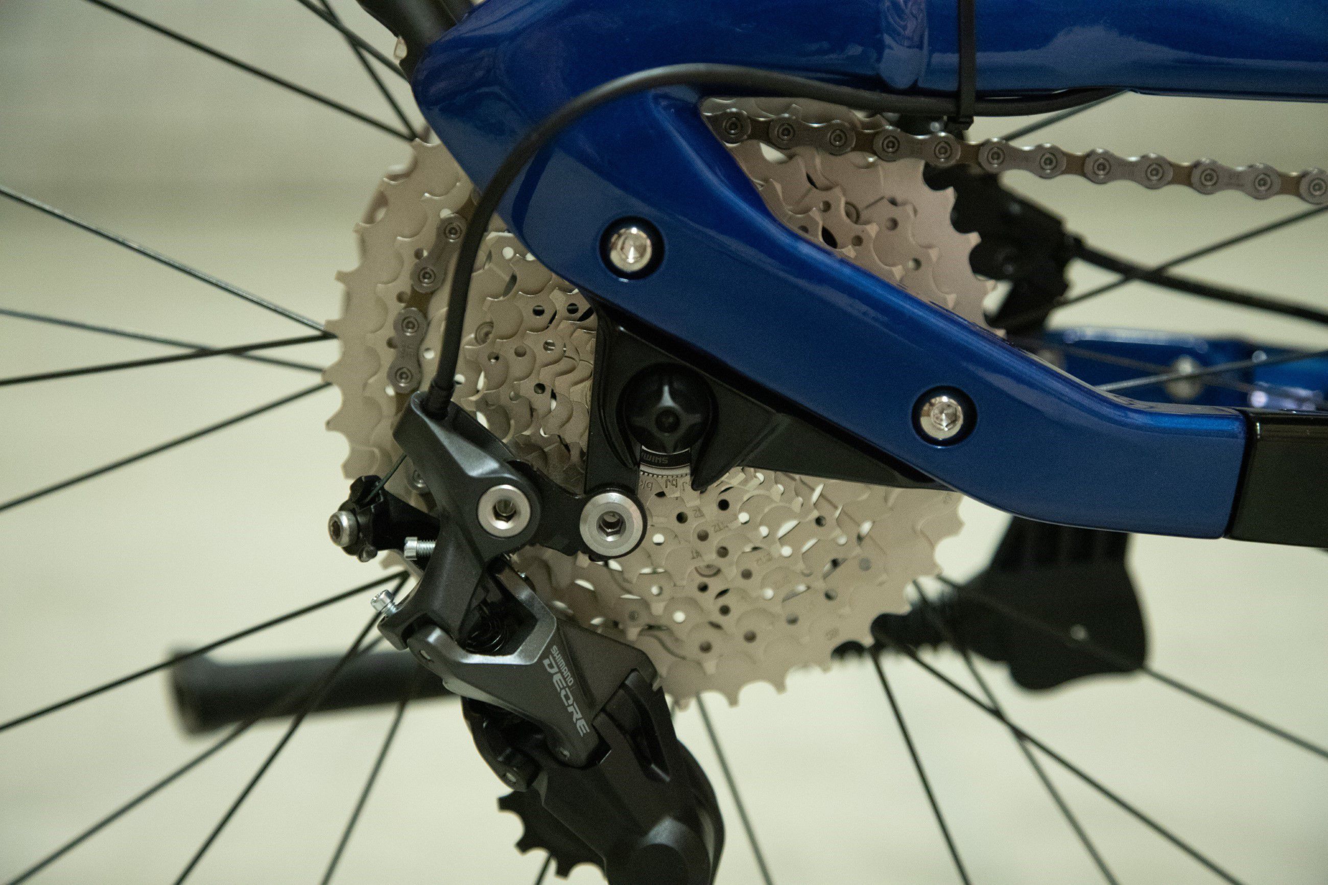 eMISSION NEO+ E-City- und Alltagsvelo / saphir blue gloss / 50 CM