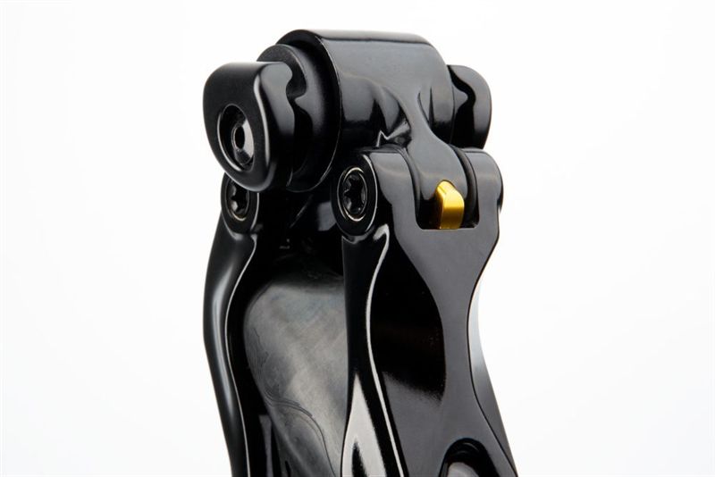 THUDBUSTER LT G4 Federsattelstützen / schwarz / 31.6mm