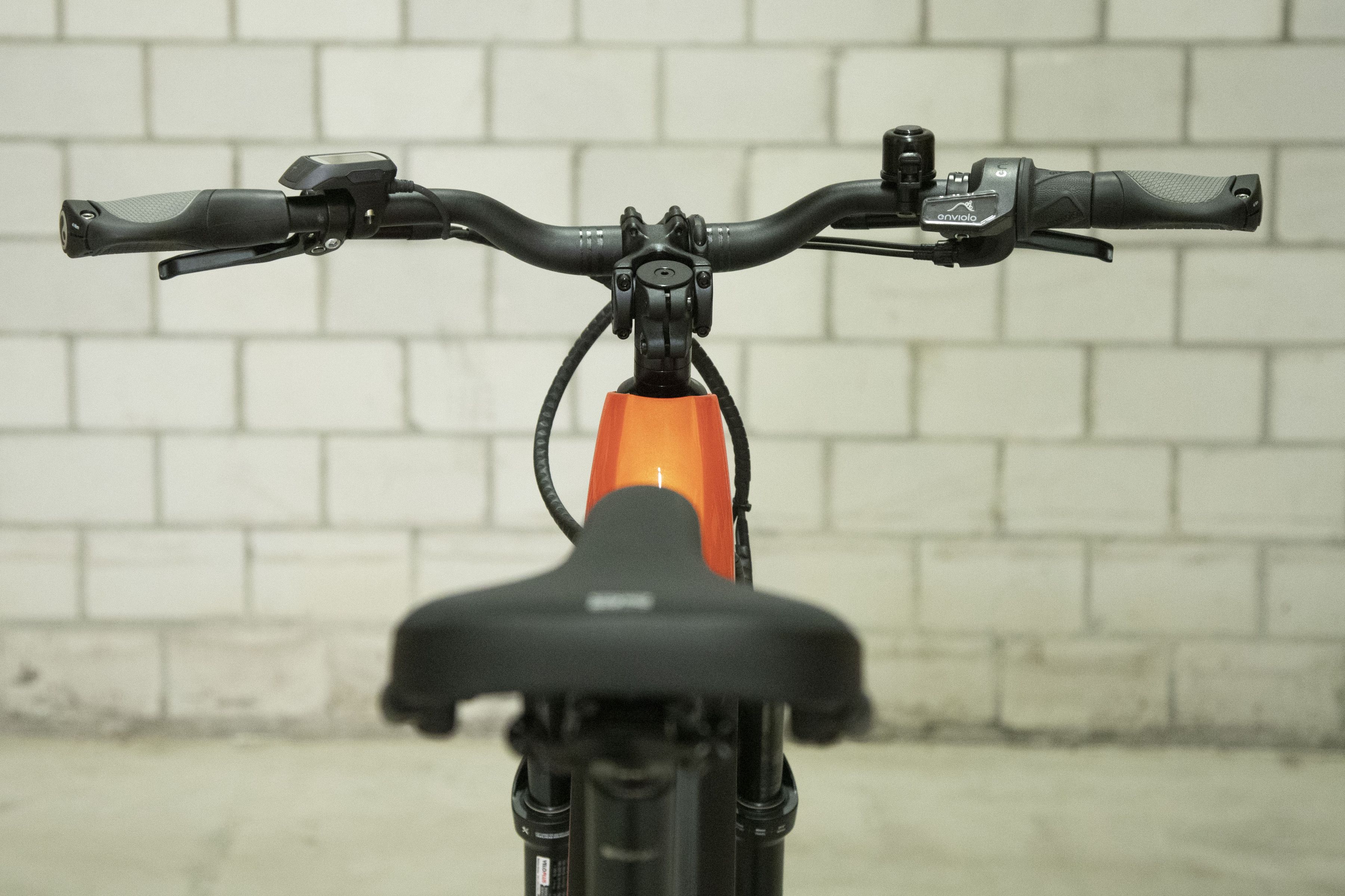 eMISSION  NEO+ Riemen E-City- und Alltagsvelo / sunset orange / 46 CM