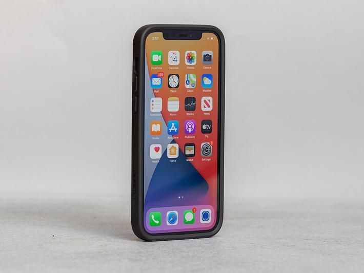 QUAD LOCK CASE Apple Hülle / Black / Iphone 13 Pro