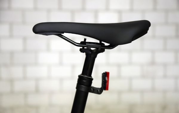 VADO 5.0 NB E-City- und Alltagsvelo / cast black  silver reflective / L