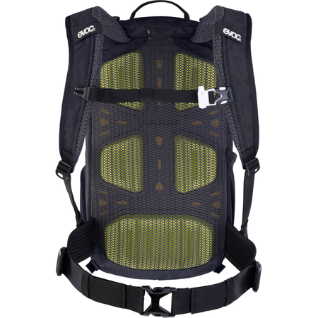 Stage Capture 22L Backpack / black