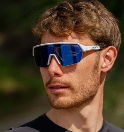 ERVO Sportbrille / sky white