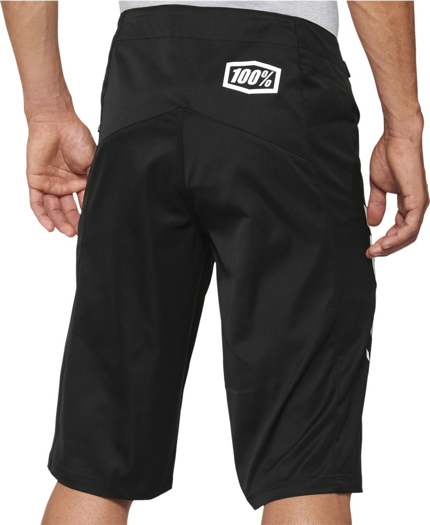 100% R-Core Shorts / schwarz / 36