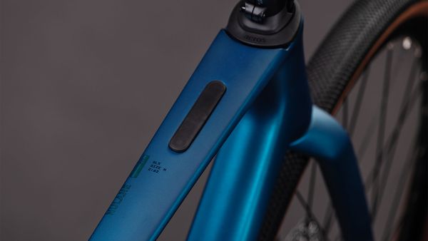 NULANE C:62 SLX City- und Alltagsvelo / electricblue / 56 CM