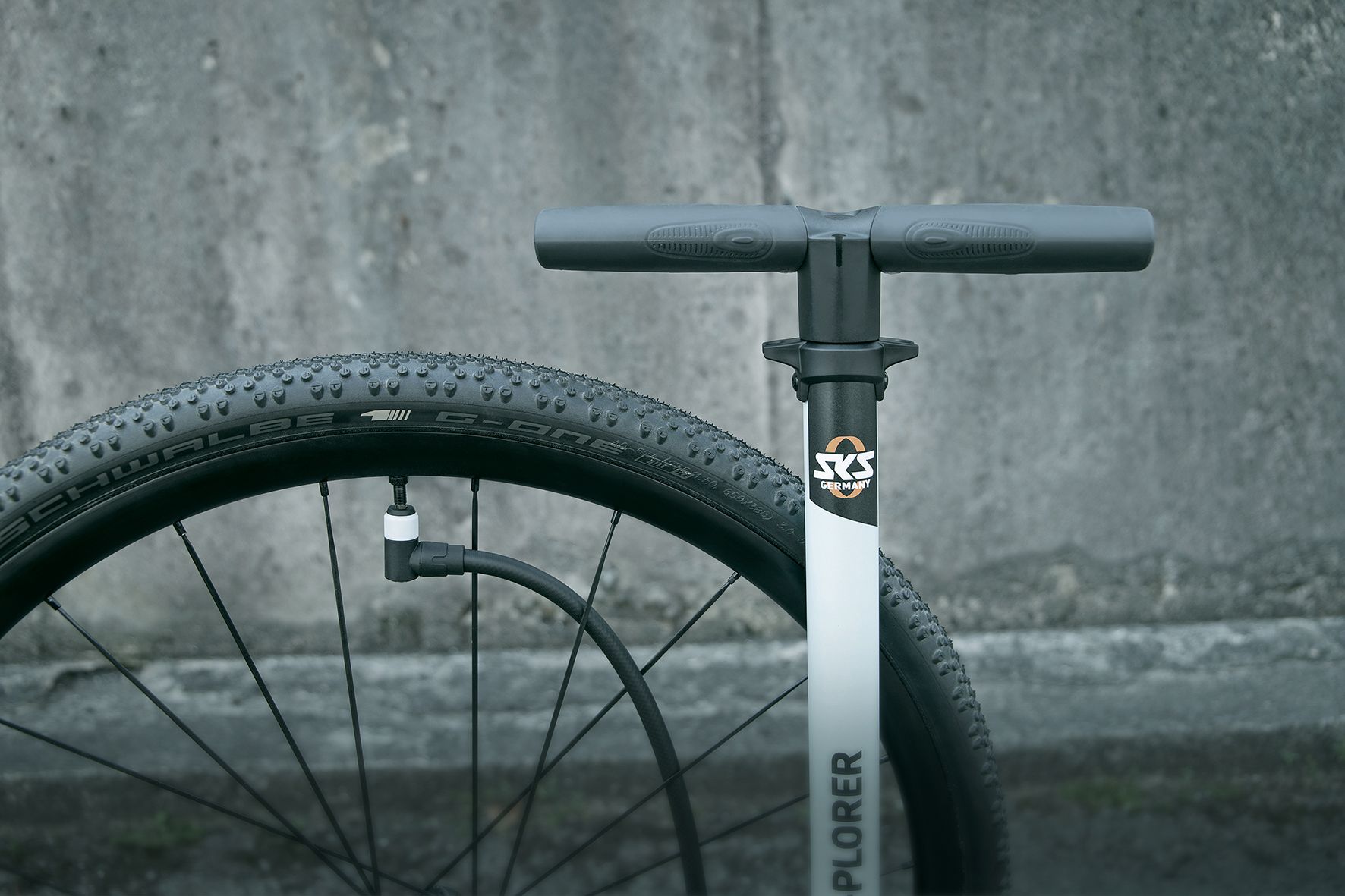 Standpumpe Air-X-Plorer 10.0 Clik Valve / schwarz-sky blue