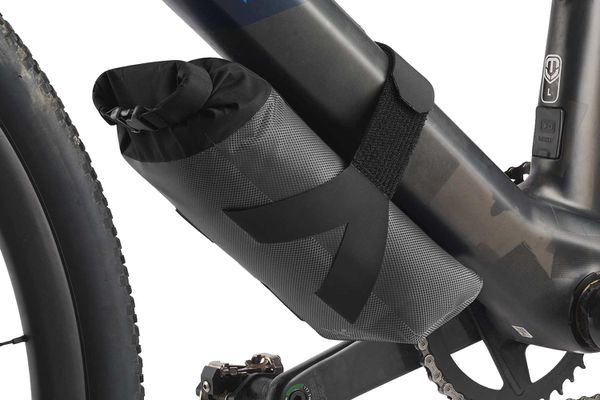 EXPEDITION E-BIKE CHARGER PACK Unterrohrtasche / grey / 1.6 L