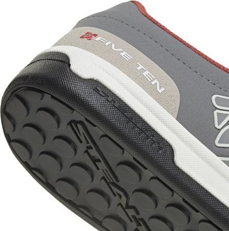 FREERIDER PRO Flatpedalschuhe / wonalu/owhite / 42 (UK8)