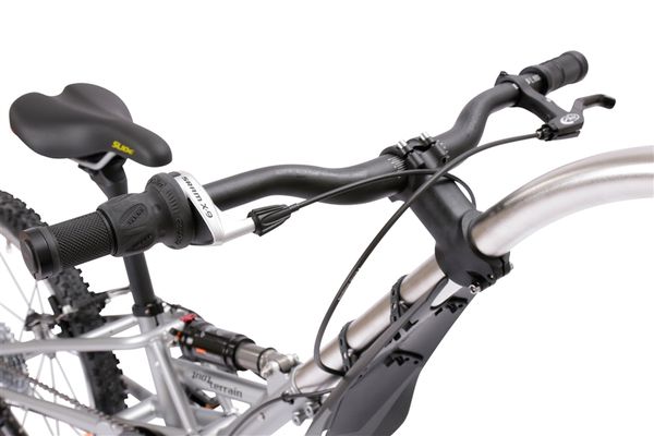 STREAMLINER gefedertes Windschattenvelo / silber