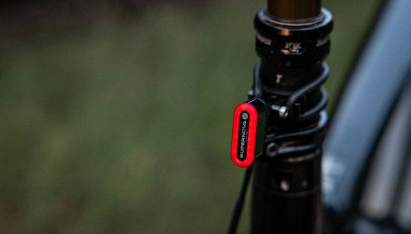 TL3 MINI Rücklicht für Nabendynamo / 6V, Sattelstütz-Befestigung