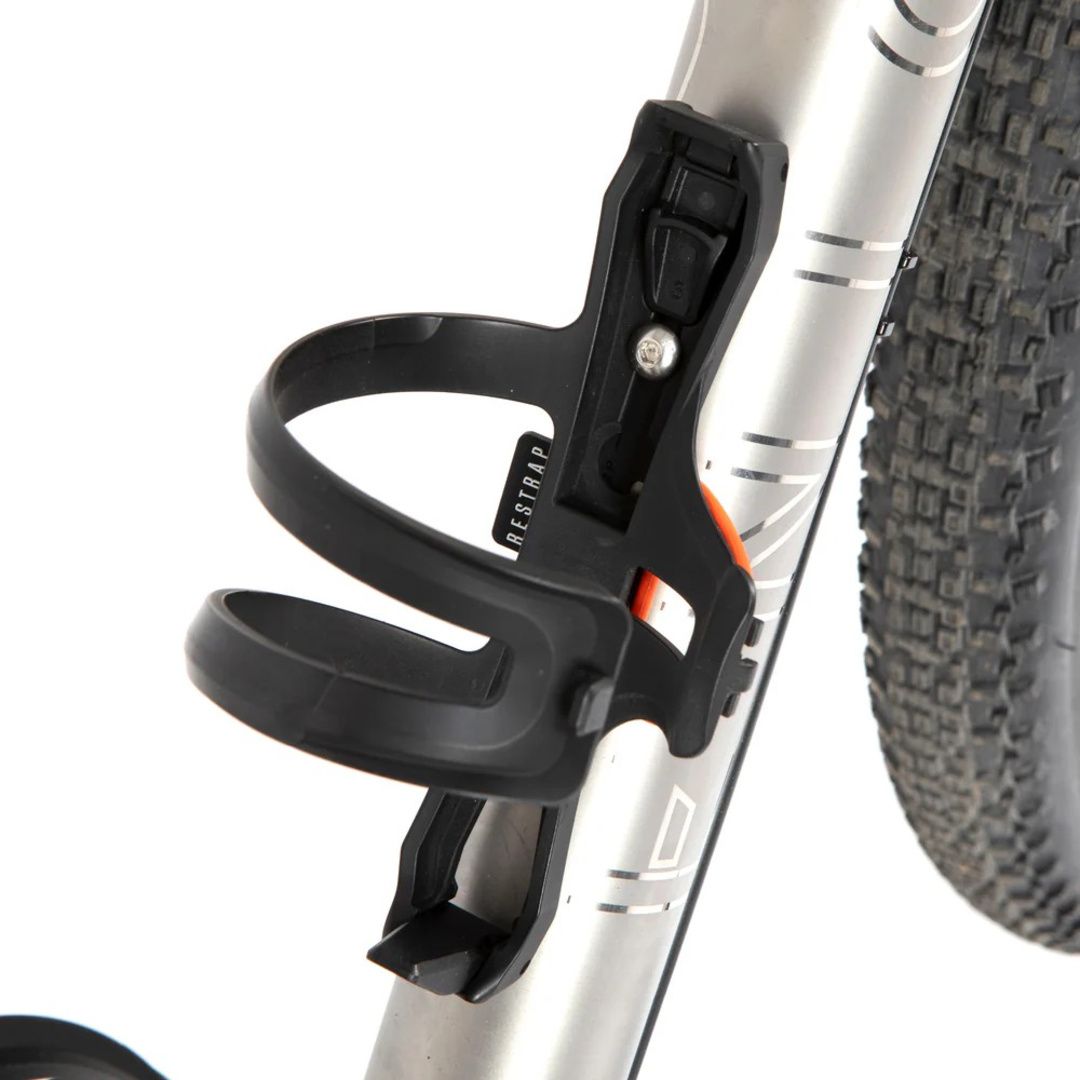 Side Release Bottle Cage / 10 x 5 x 18 cm