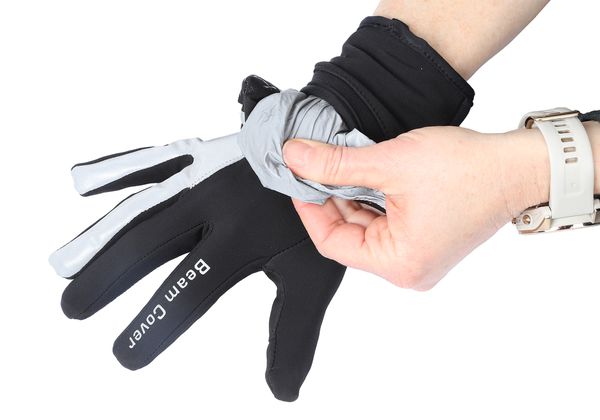 BEAM COVER Unisex-Handschuh mit reflektierender Schutzhülle / schwarz_silber / XL