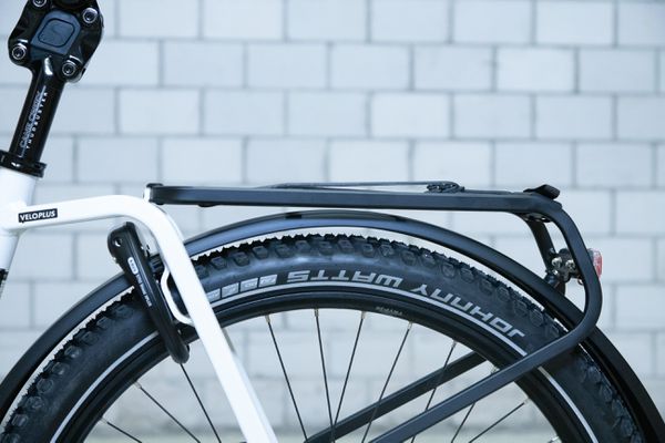 NEVO4 GT TOURING E-City- und Alltagsvelo / pure white / 56 CM