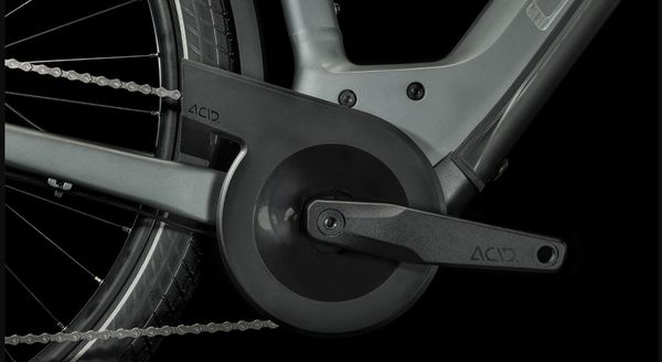 KATHMANDU HYBRID PRO 750 E-City- und Alltagsvelo / flashgrey metal / 50 CM