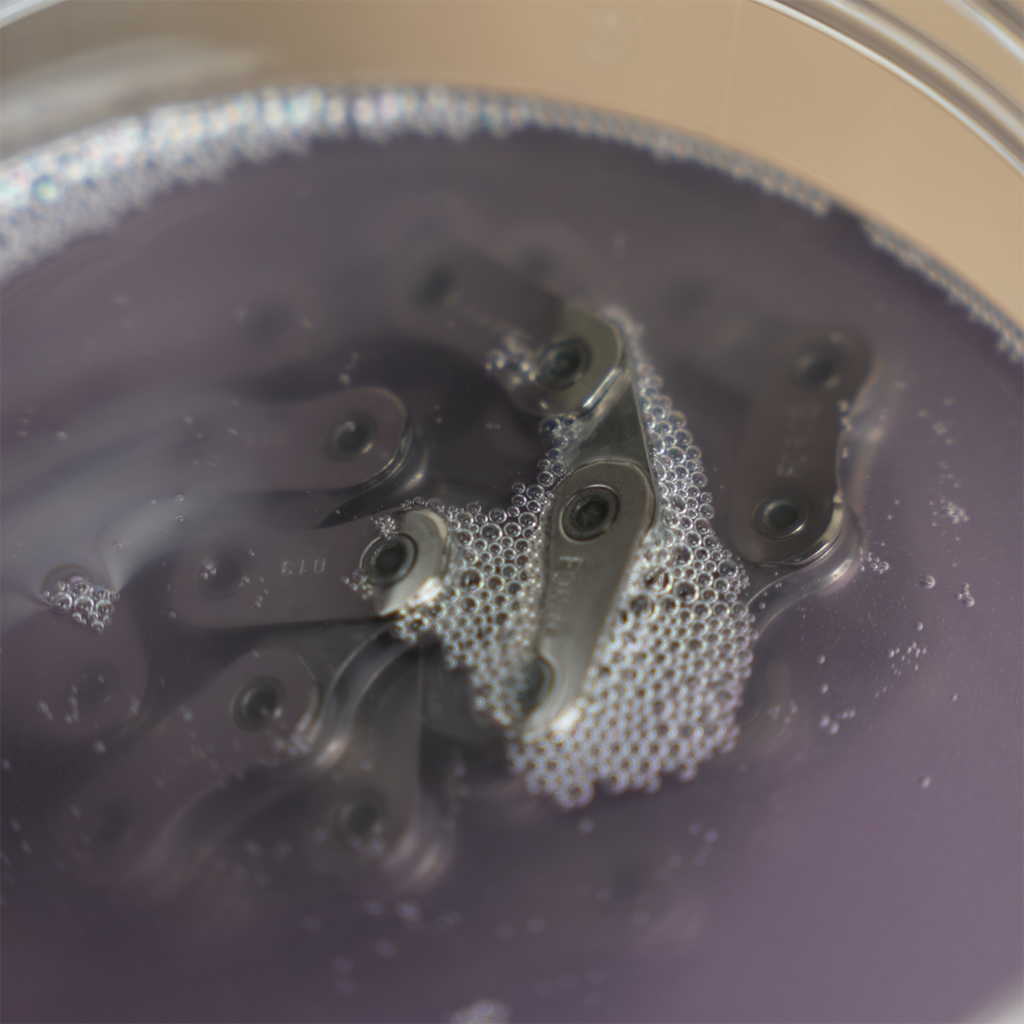 STRIPTEASE KETTENREINIGER