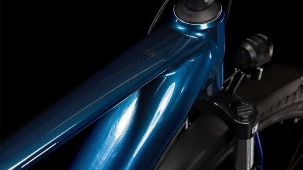 TOURING HYBRID ONE 500 2025 E-City und Alltagvelo / deepsea'n'chrome / 54 CM