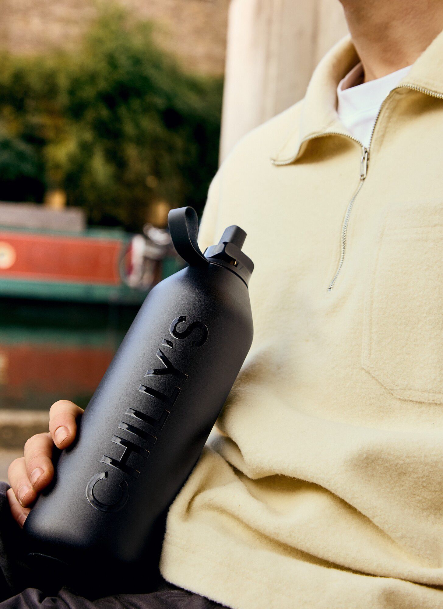 Chilly's Series 2 Flip Bottle 1l / Abyss Black