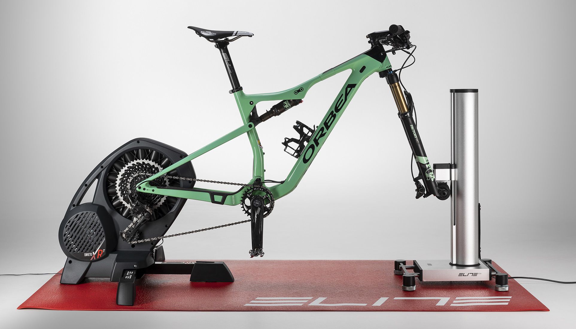 Neigungssimulator Rizer mit integrierter Lenkfunktion / silber