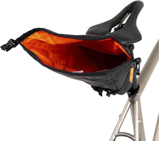 Saddle Pack - 2.5L Black / schwarz / 26 x 12 x 12 cm, 2.5 l