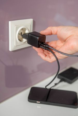 USB-Ladegerät Wall Charger 30W / schwarz