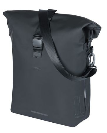 SoHo MIK STUDS Umhängetasche 17L / schwarz