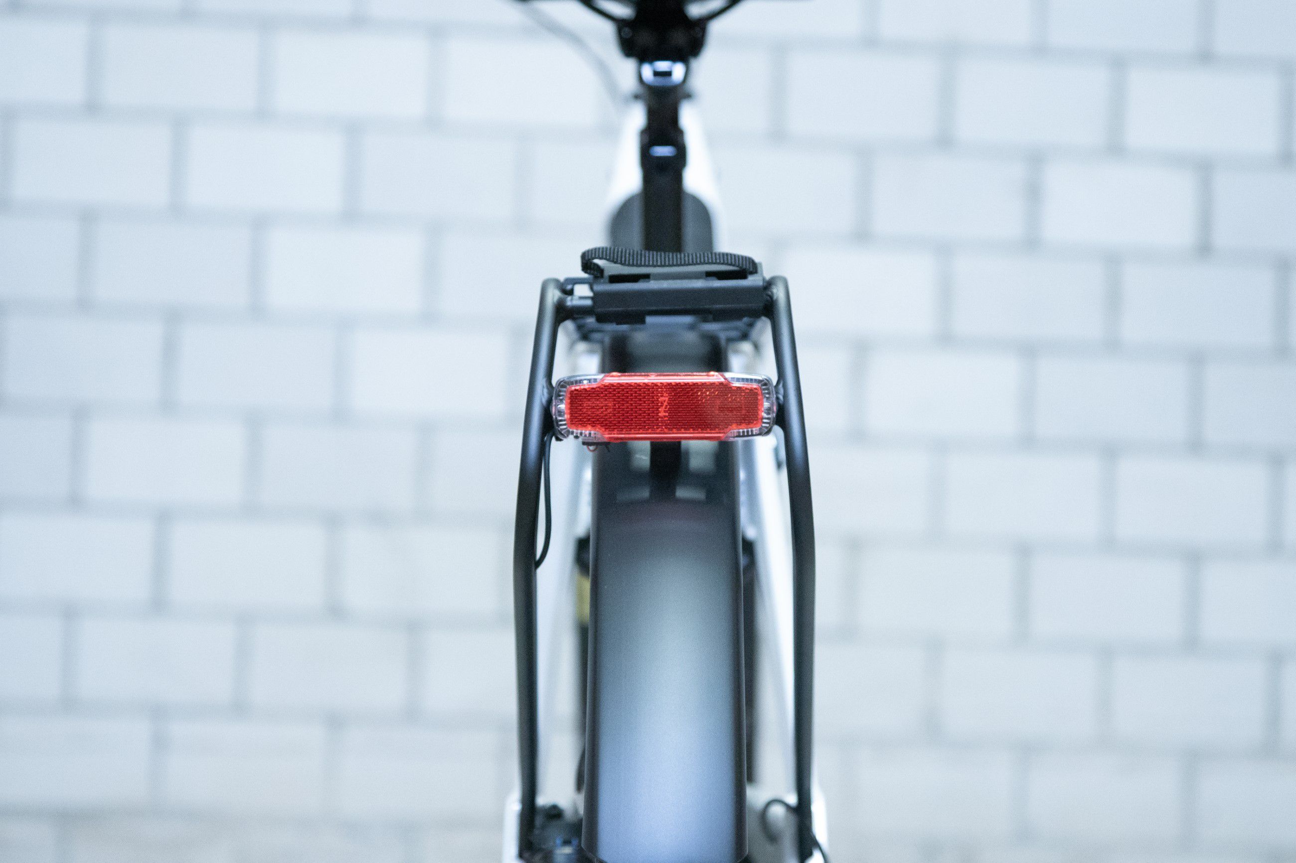NEVO4 GT TOURING E-City- und Alltagsvelo / pure white / 56 CM