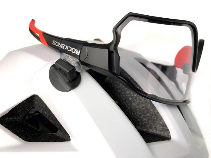 STIQX magnetische Brillenhalterung / schwarz/transparent / M