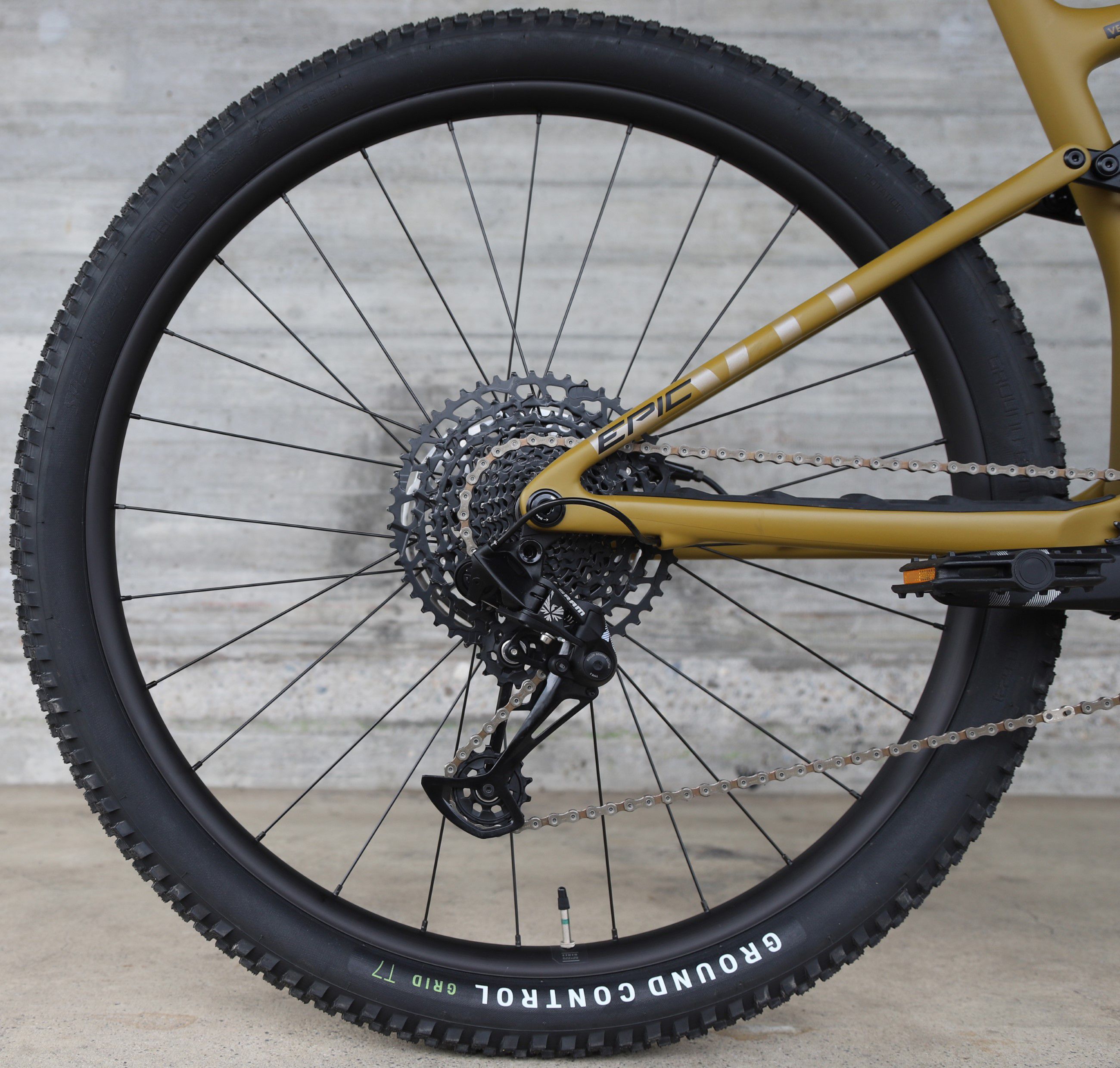 EPIC EVO MTB Fully / satin harvest gold black / L