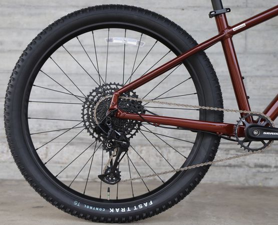 ROCKHOPPER EXPERT 27.5 Jugendvelo / gloss rusted red satin rusted red / M
