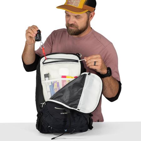 SYNCRO 20 Bikerucksack (2026) / raven black / 18l