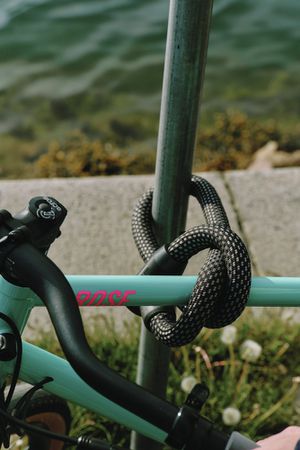 YARNIT 4004K Kettenschloss / schwarz / 110CM