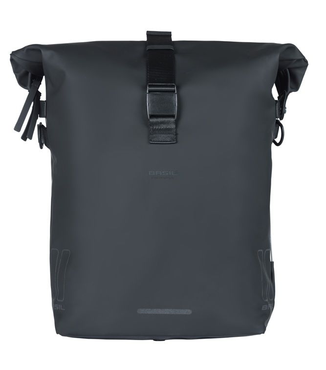 SoHo MIK STUDS Umhängetasche 17L / schwarz