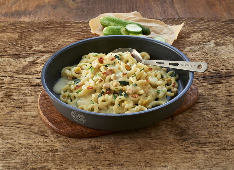 TREK N EAT Fertigmahlzeit / Huhn mit Rahmnudeln und Spinat 150g