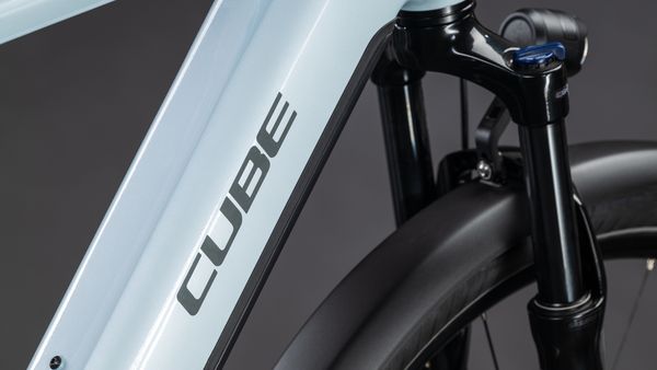 TOURING HYBRID ONE 600 E-City und Alltag / glacier / 50 CM