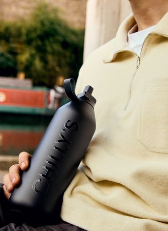 Chilly's Series 2 Flip Bottle 1l / Abyss Black
