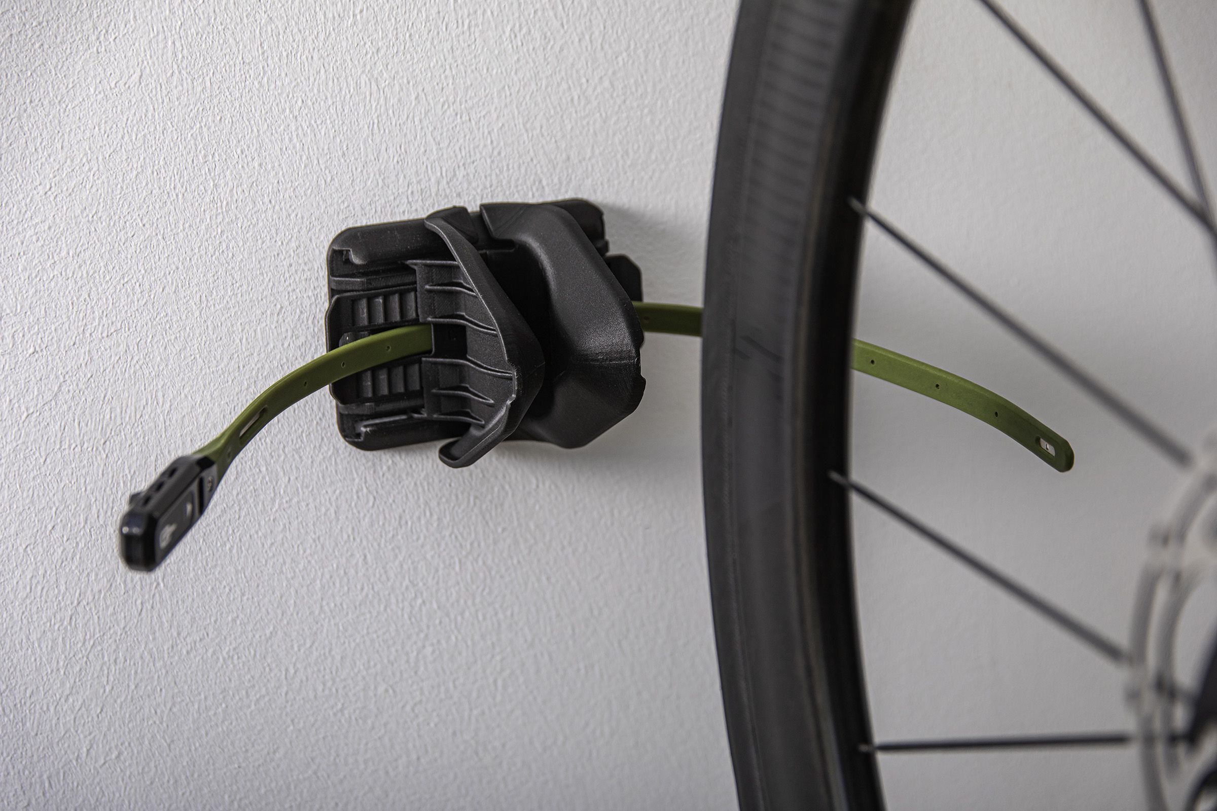 JAW Wandhalterung für Reifen bis 2.8'' / black