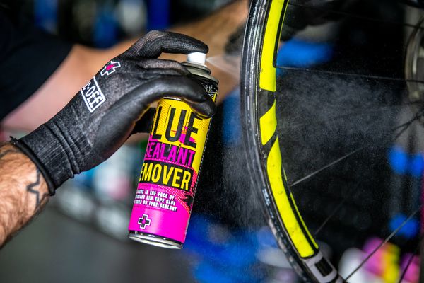 Glue Remover / 200 ml