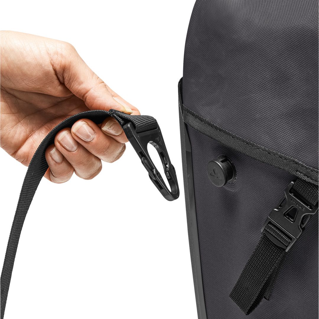 Aqua Back Pro Single / black / 24 l