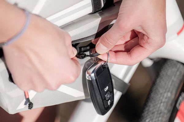 FRAME BAG SMALL 02 Rahmentasche / light grey / 1.4l