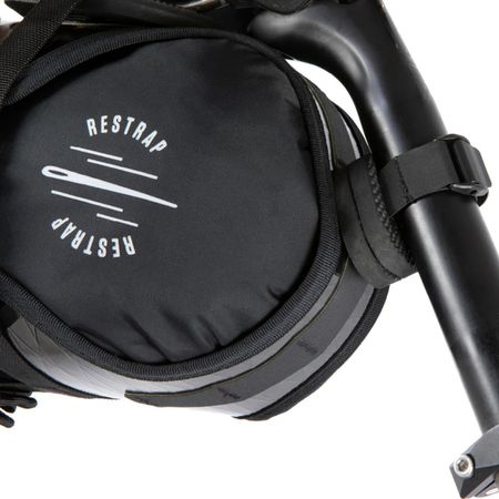 Race Saddle Bag 7 litres / schwarz / 33 x 15 x 15 cm, 7 l