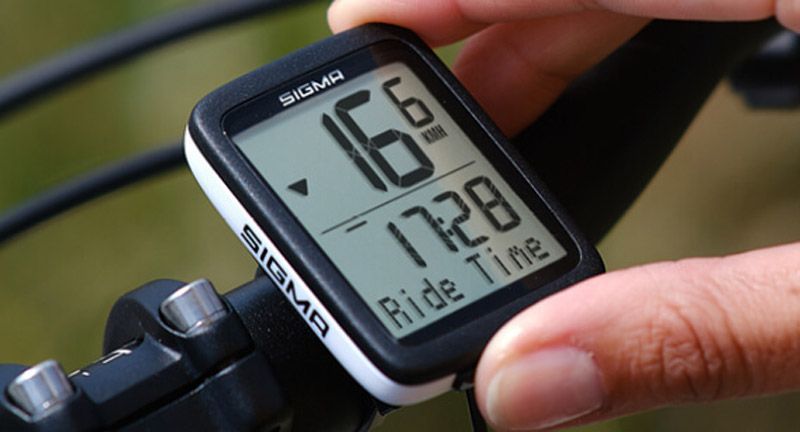 BC 10.0 WR Velocomputer mit Kabel / schwarz/weiss