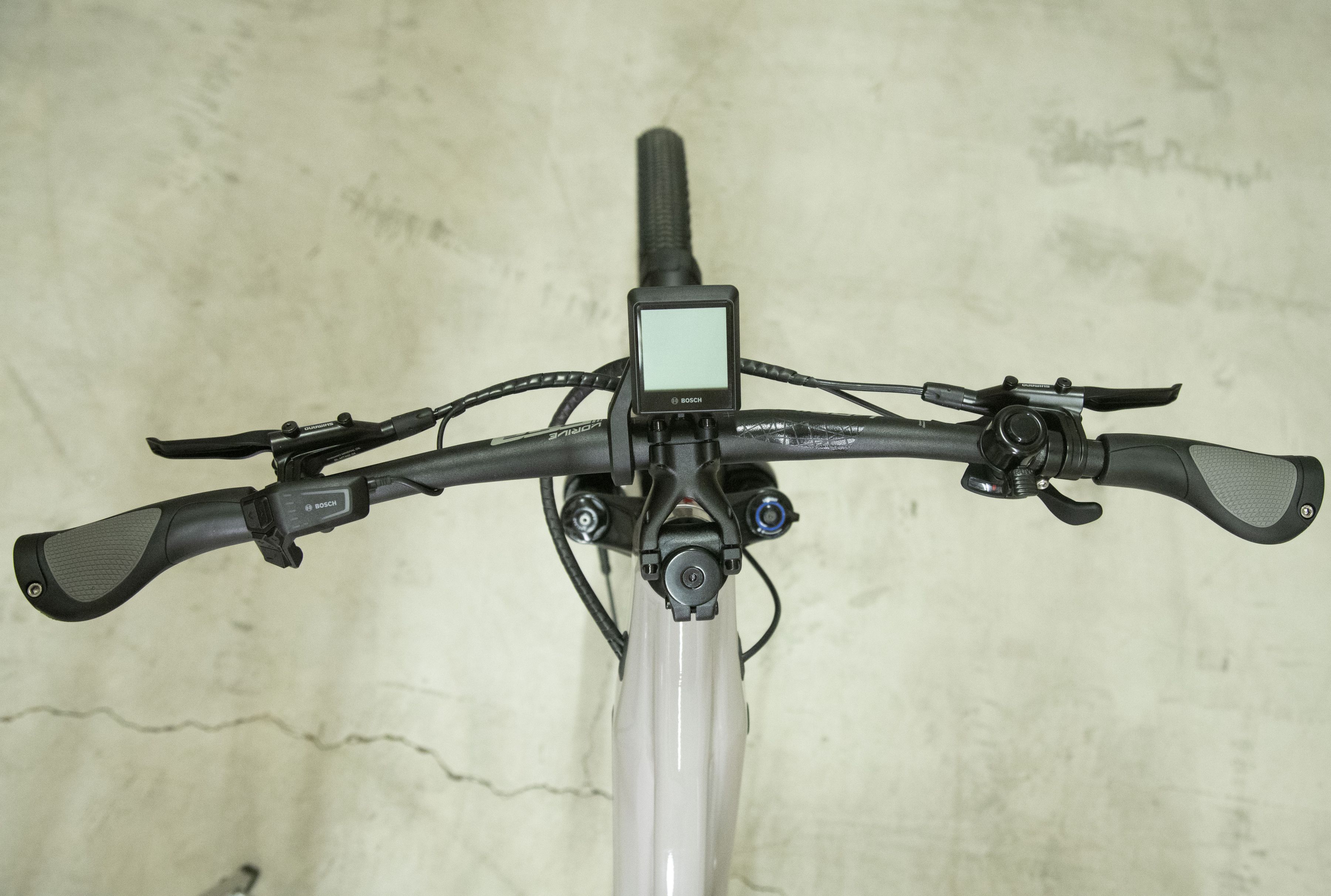 eCOMFORT DS NEO+ Crossover E-Bike / ash / 41 CM